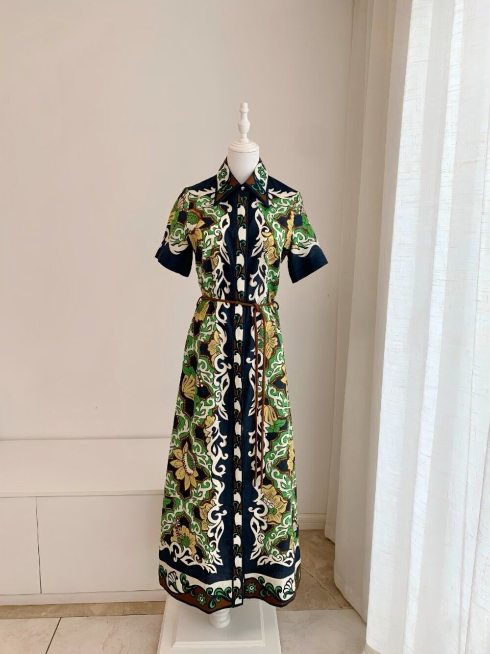 ALÉMAIS Liana printed linen midi shirt dress - Picture 9 of 13